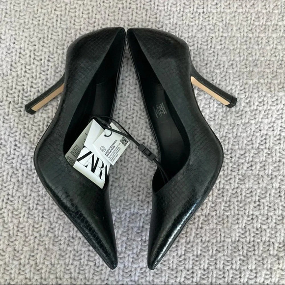 ZARA Sz 37 Animal Croc Pattern Print 3.5” Heel Pointy Toe Cap Pumps Shoes - Picture 4 of 8